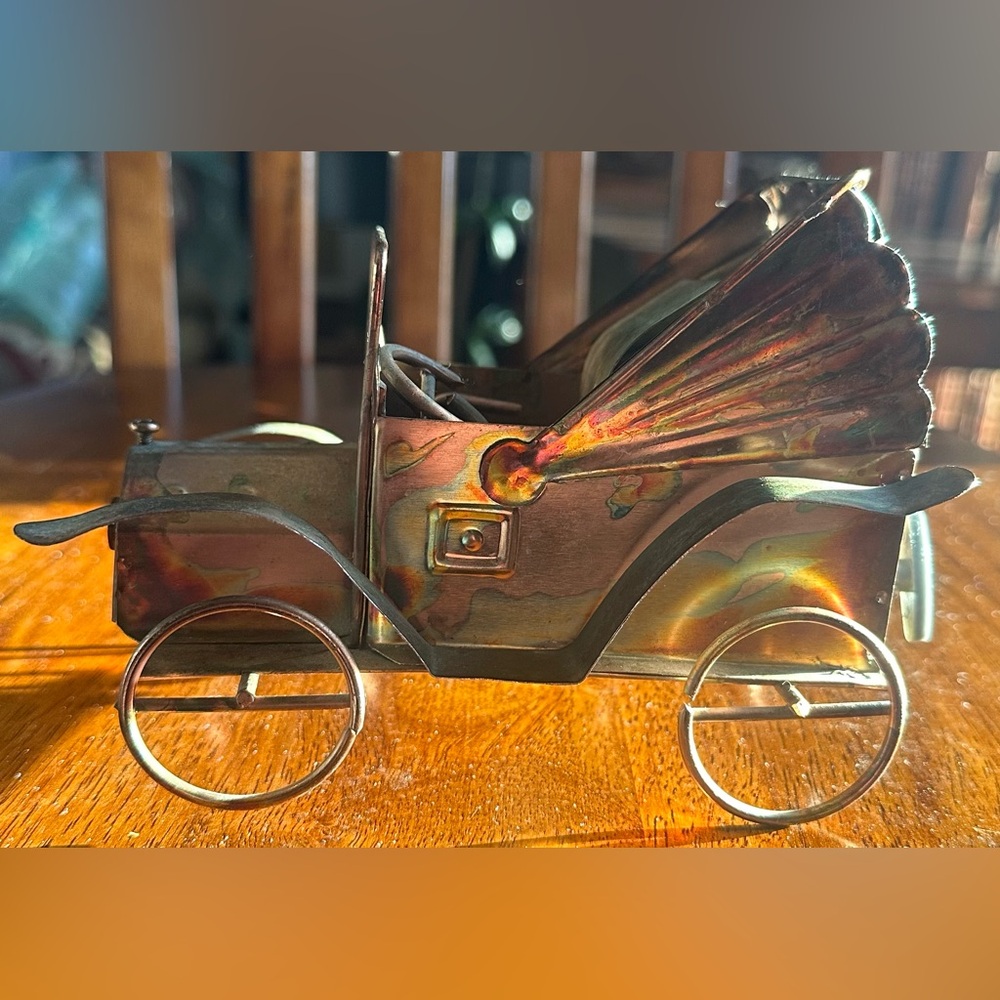 Vintage Metal Car Music Box Gramophone Antique Style Decor